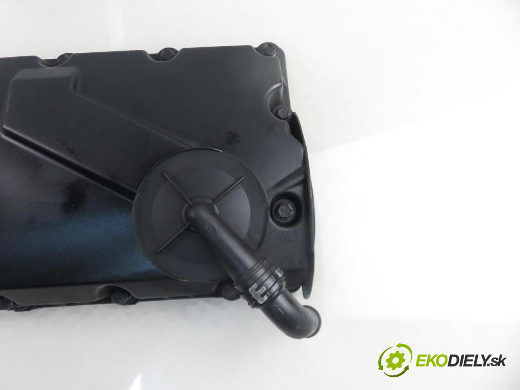 AUDI A4 (8E2, B6) SEDAN 2002 74,00 1.9 TDI PD 101 - AVB 1896,00 Kryt Ventilov 038103469R