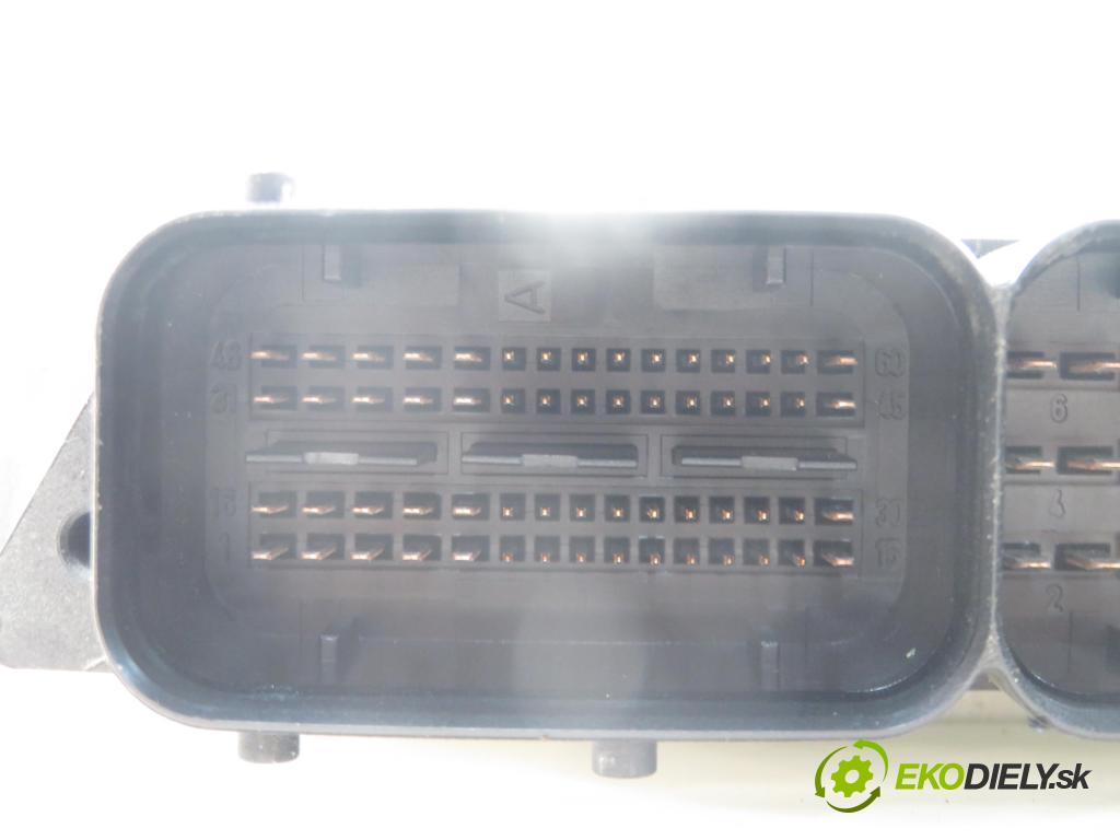 VW TOURAN (1T1, 1T2) MINIVAN 2004 74,00 1.9 TDI PD 100 - AVQ 1896,00 Riadiaca jednotka Motor 03G906016BT ; 0281011761