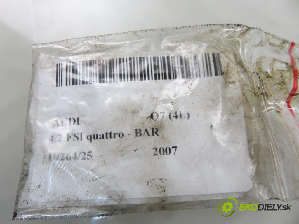 AUDI Q7 (4L) SUV 2007 257,00 4.2 FSI 350 quattro - BAR 4163,00 vstrekovač 079906036C ; 079036C (Vstrekovač paliva)