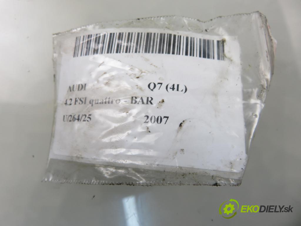 AUDI Q7 (4L) SUV 2007 257,00 4.2 FSI 350 quattro - BAR 4163,00 vstrekovač 079906036C ; 079036C (Vstrekovač paliva)