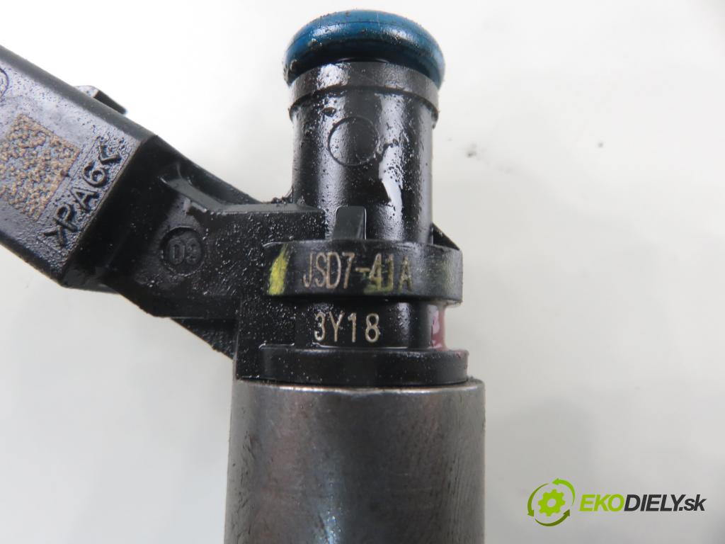 AUDI Q7 (4L) SUV 2007 257,00 4.2 FSI 350 quattro - BAR 4163,00 vstrekovač JSD741A (Vstrekovač paliva)