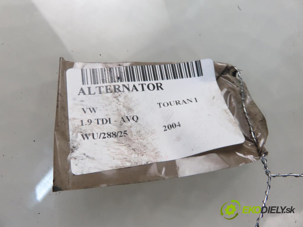 VW TOURAN (1T1, 1T2) MINIVAN 2004 74,00 1.9 TDI PD 100 - AVQ 1896,00 Alternátor 06F903023F ; 0124525066 (Alternátor)
