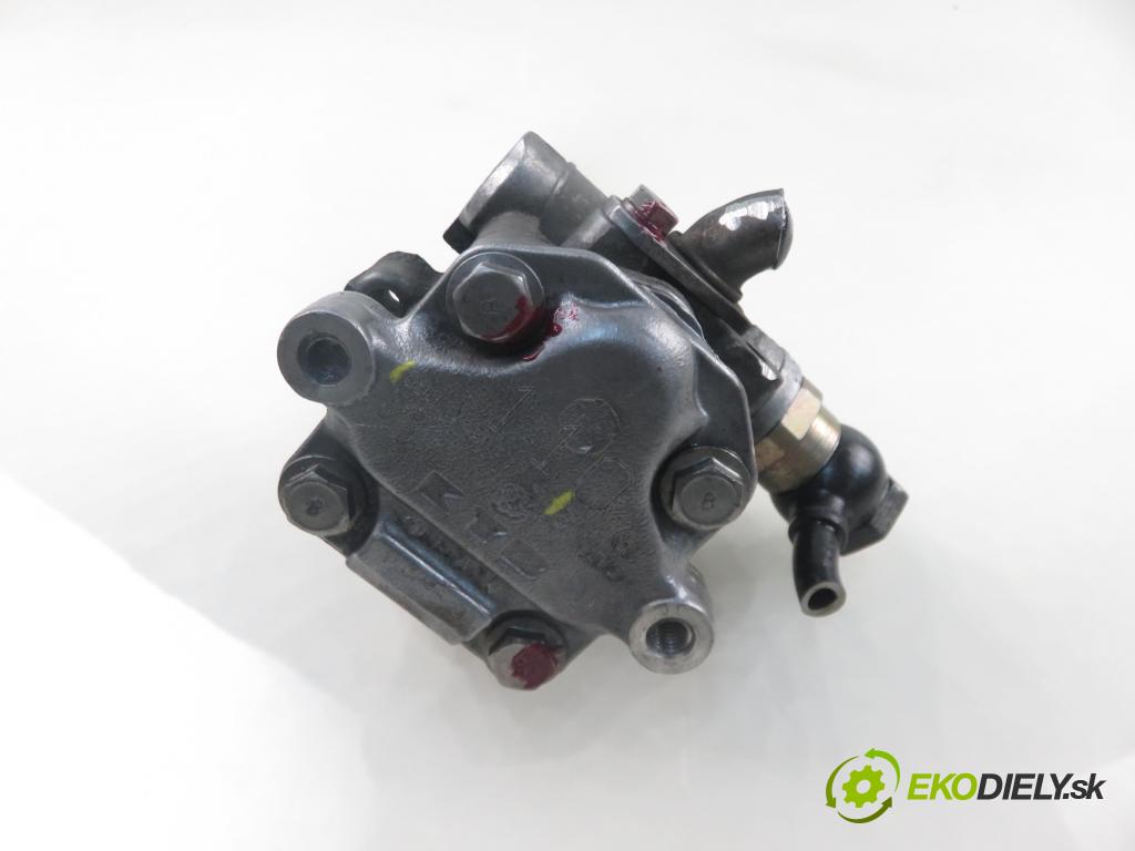 AUDI A4 Avant (8D5, B5) KOMBI 2001 85,00 1.9 TDI - AJM 1896,00 Pumpa servočerpadlo 8D0145177Q (Servočerpadlo)