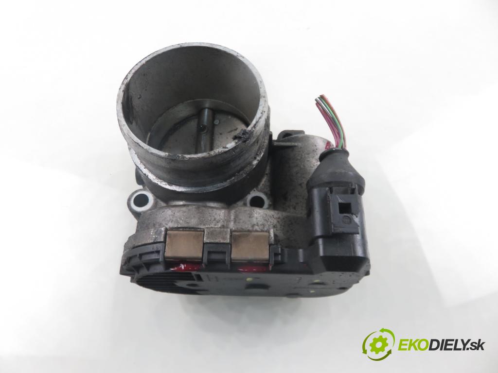 AUDI A4 (8D2, B5) SEDAN 1998 110,00 1.8 T - APU 1781,00 Škrtiaca klapka 06B133062B ; 0280750009 (Škrtiaca klapka)