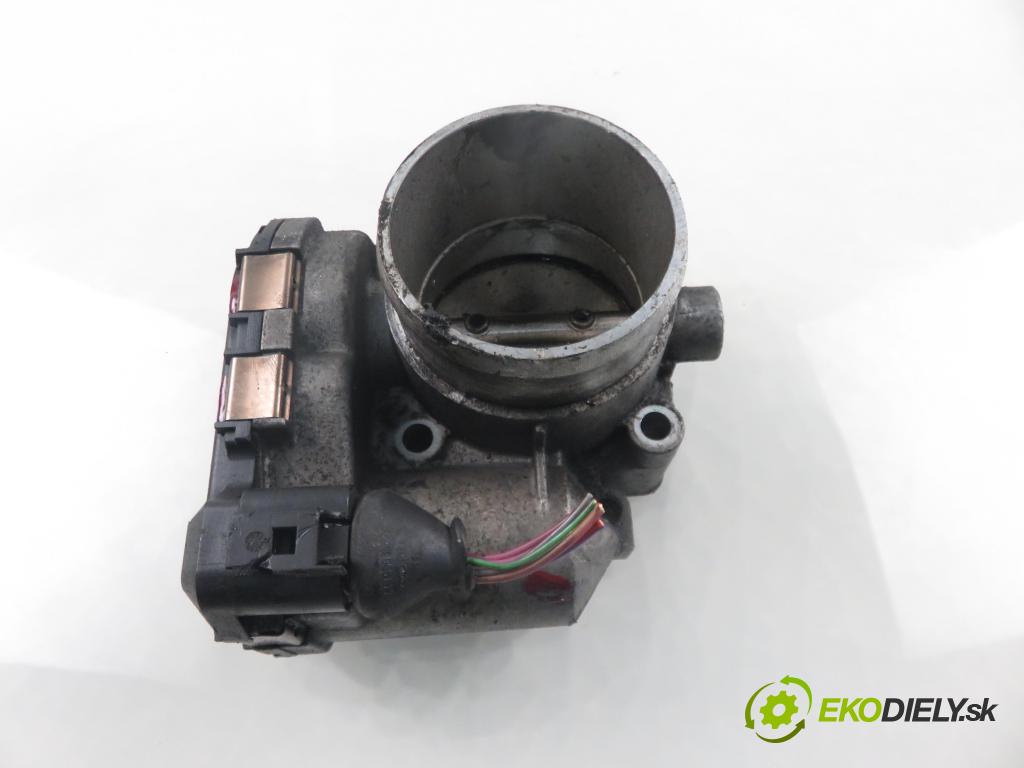 AUDI A4 (8D2, B5) SEDAN 1998 110,00 1.8 T - APU 1781,00 Škrtiaca klapka 06B133062B ; 0280750009 (Škrtiaca klapka)