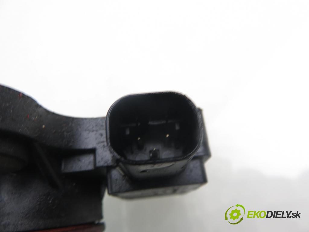 RENAULT KANGOO (KC0/1_) FURGON 2001 47,00 1.9 D 1870,00 Pumpa servočerpadlo 26043475RG ; 7700840105 (Servočerpadlo)