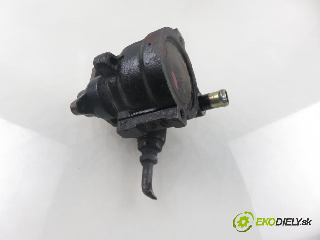 RENAULT KANGOO (KC0/1_) FURGON 2001 47,00 1.9 D 1870,00 Pumpa servočerpadlo 26043475RG ; 7700840105 (Servočerpadlo)