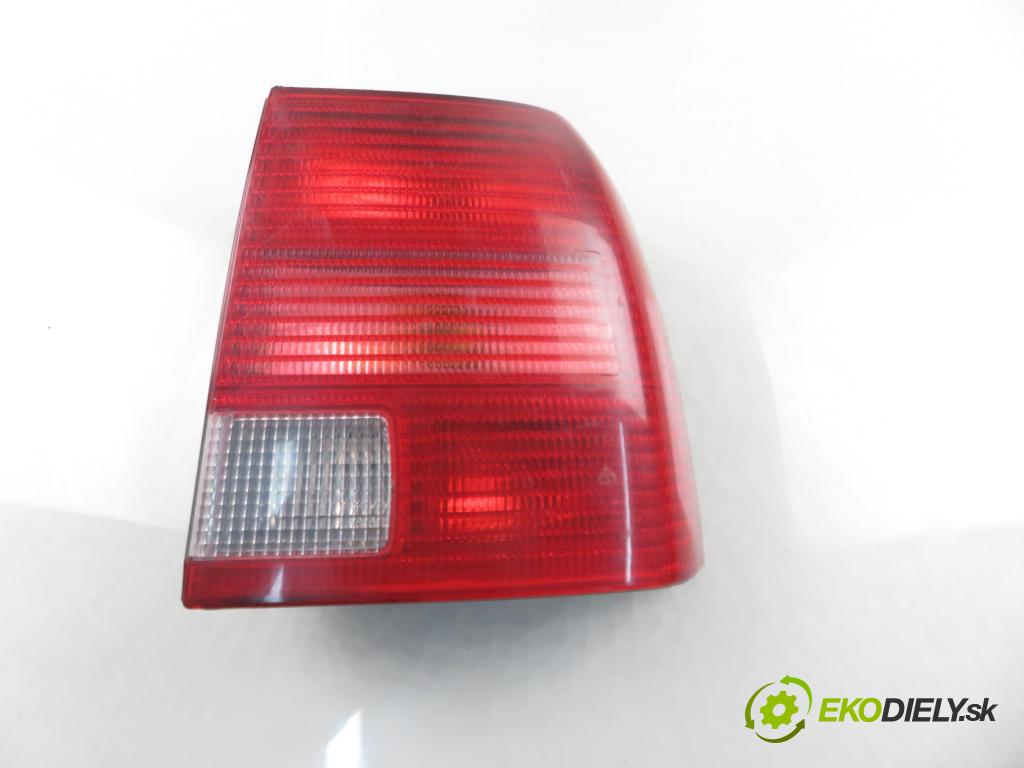 VW PASSAT B5 (3B2) SEDAN 1998 81,00 1.9 TDI 110 - AFN 1896,00 světlo pravé zadní