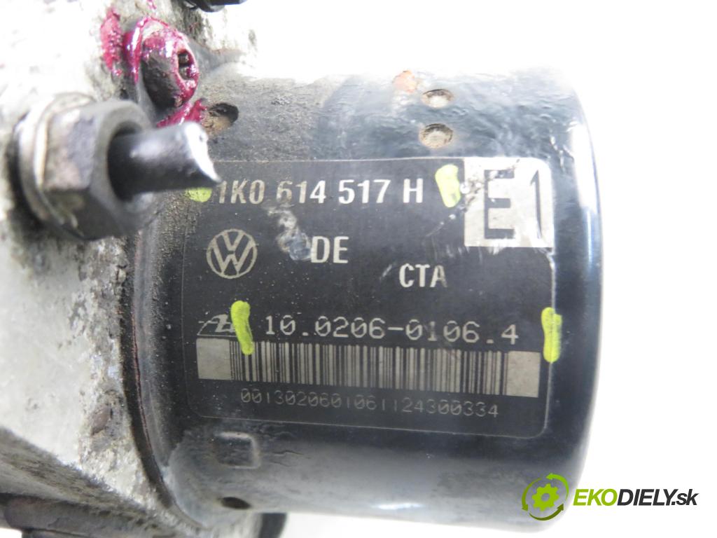 VW GOLF V (1K1) HB 2004 55,00 1.4 16V - BCA 1390,00 Pumpa ABS 1K0907379K ; 1K0614517H ; 10096003483 (Pumpa ABS)