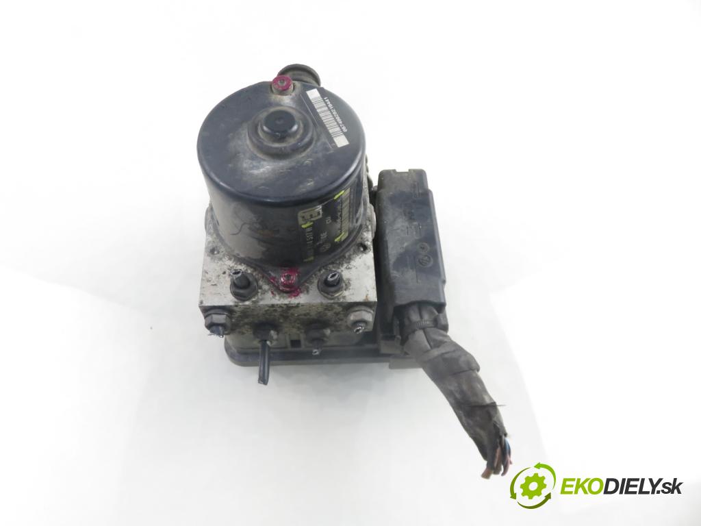 VW GOLF V (1K1) HB 2004 55,00 1.4 16V - BCA 1390,00 Pumpa ABS 1K0907379K ; 1K0614517H ; 10096003483 (Pumpa ABS)
