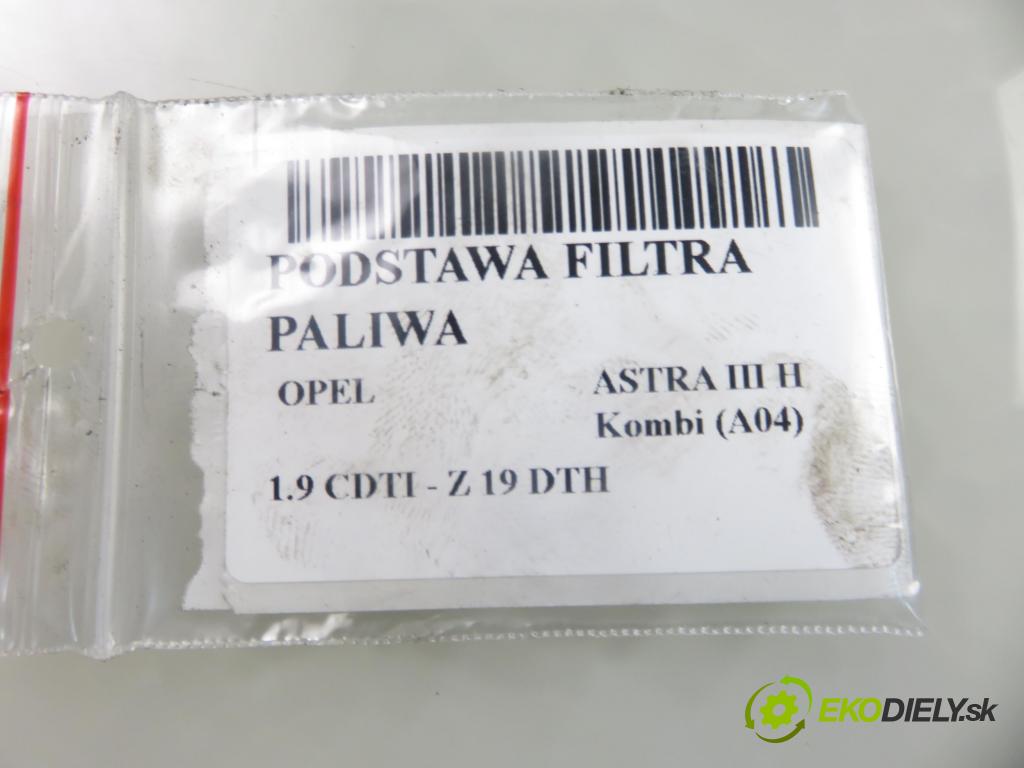 OPEL ASTRA H Kombi (A04) KOMBI 2006 110,00 1.9 CDTI - Z 19 DTH 1910,00 Obal filtra paliva 13179060