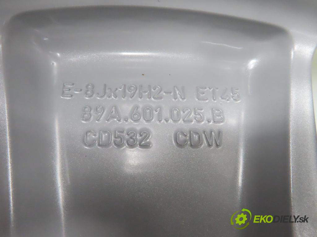 AUDI   0    disky / disk 89A601025B