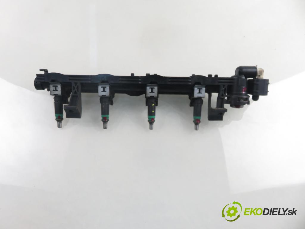 FORD FOCUS C-MAX (DM2) MINIVAN 2005 74,00 1.6 - HWDA 1596,00 Lišta vstrekovacia 98MFBC ; 5M5G9H467BA ; VP5M5UBB (Vstrekovacia lišta)