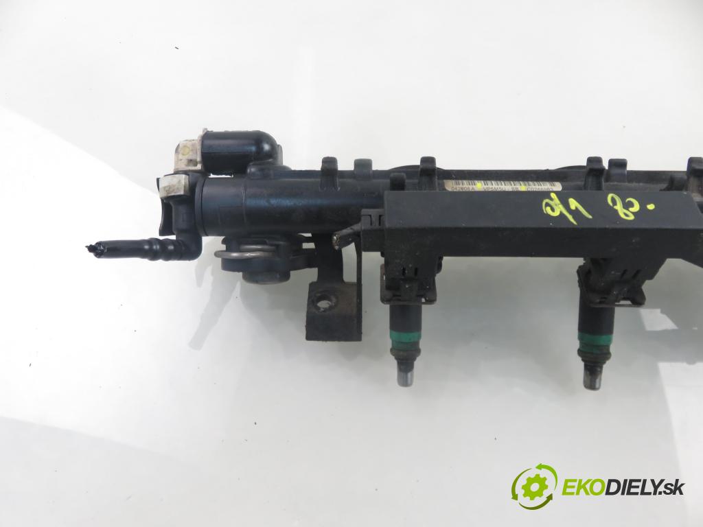 FORD FOCUS C-MAX (DM2) MINIVAN 2005 74,00 1.6 - HWDA 1596,00 Lišta vstrekovacia 98MFBC ; 5M5G9H467BA ; VP5M5UBB (Vstrekovacia lišta)