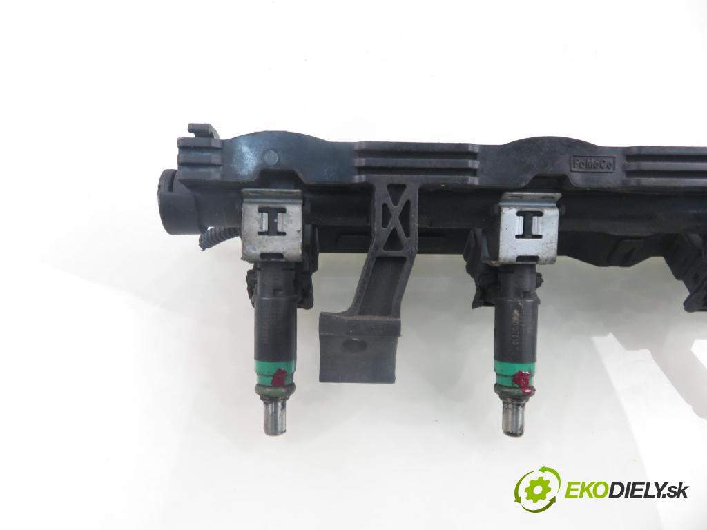 FORD FOCUS C-MAX (DM2) MINIVAN 2005 74,00 1.6 - HWDA 1596,00 Lišta vstrekovacia 98MFBC ; 5M5G9H467BA ; VP5M5UBB (Vstrekovacia lišta)