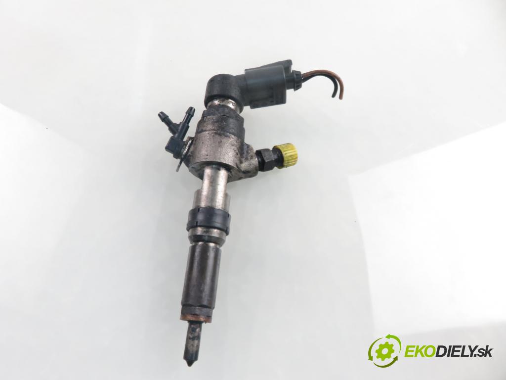 MAZDA 2 (DY) HB 2005 50,00 1.4 CD - F6JA 1399,00 vstrekovač 9655304880 (Vstrekovač paliva)