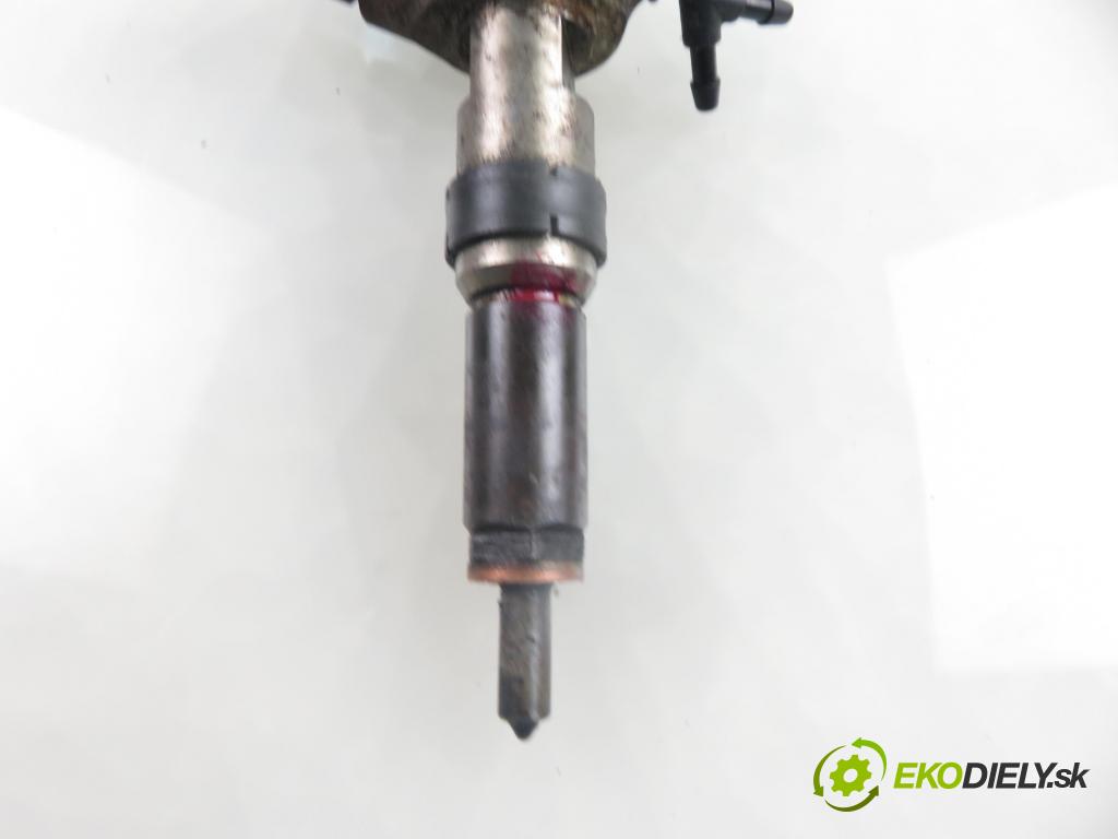 MAZDA 2 (DY) HB 2005 50,00 1.4 CD - F6JA 1399,00 vstrekovač 9655304880 (Vstrekovač paliva)