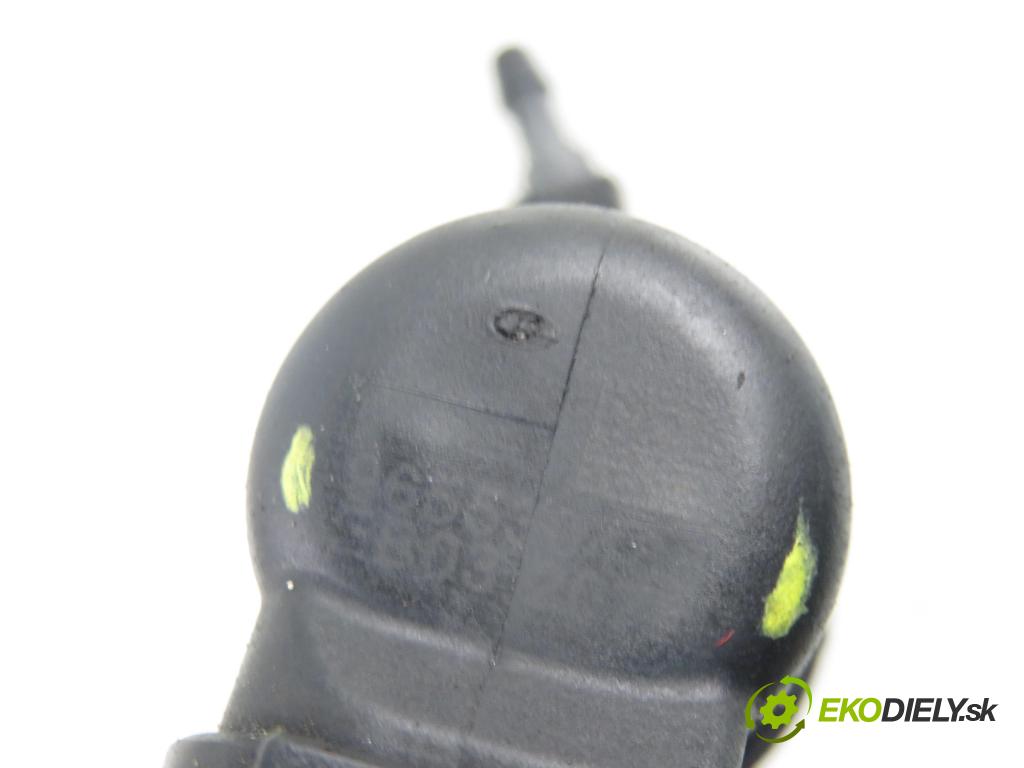 MAZDA 2 (DY) HB 2005 50,00 1.4 CD - F6JA 1399,00 vstrekovač 9655304880 (Vstrekovač paliva)