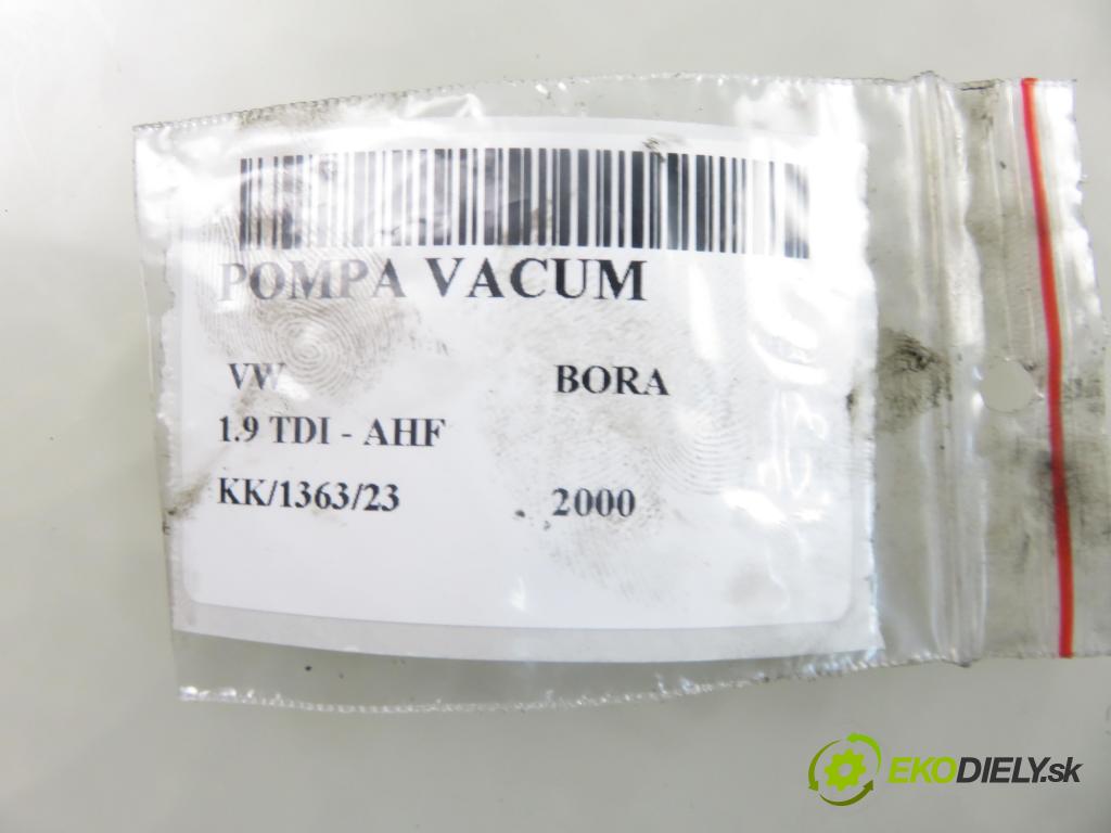VW BORA (1J2) SEDAN 2000 81,00 1.9 TDI - AHF 1896,00 Pumpa vákuová 038145101B