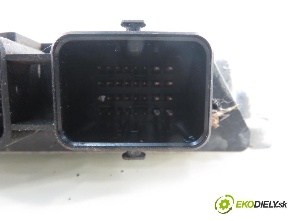 MAZDA 3 (BK) HB 2007 66,00 1.6 MZ-CD - Y406 1560,00 Riadiaca jednotka Motor 6M6112A650AA ; 0281012531