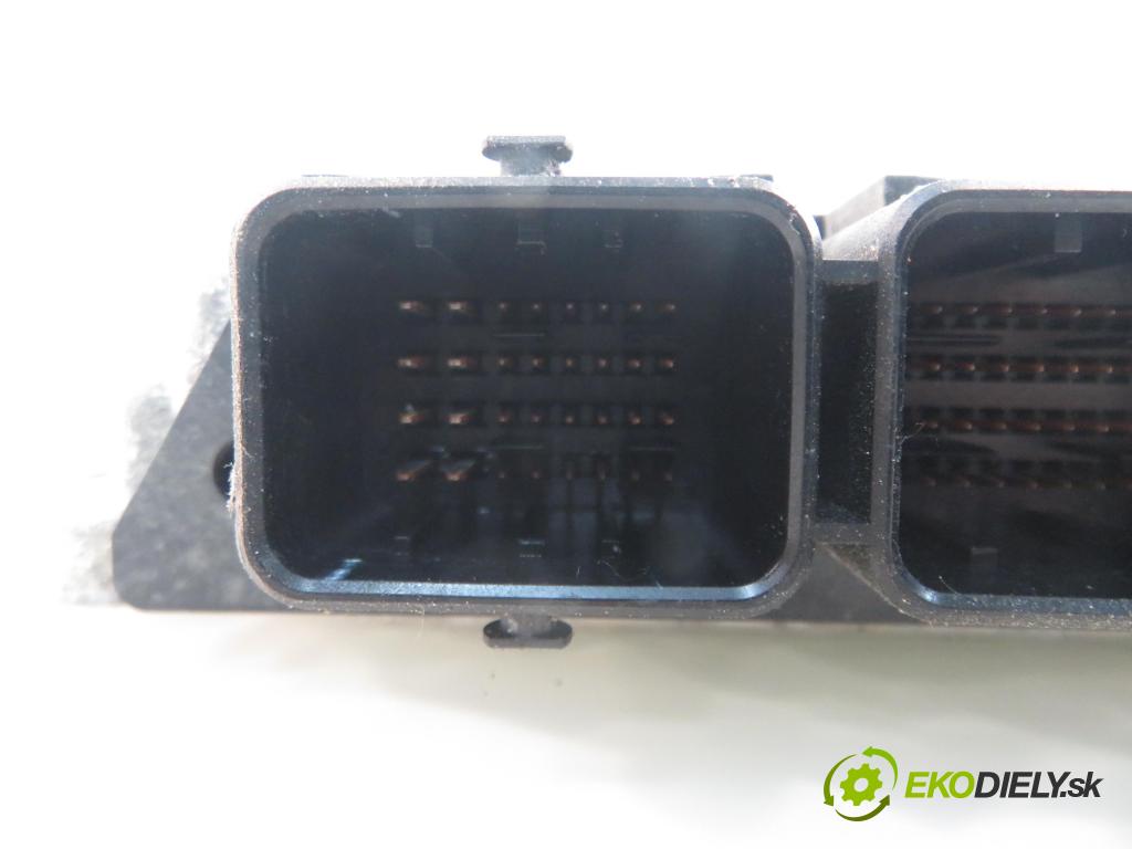 MAZDA 3 (BK) HB 2007 66,00 1.6 MZ-CD - Y406 1560,00 Riadiaca jednotka Motor 6M6112A650AA ; 0281012531