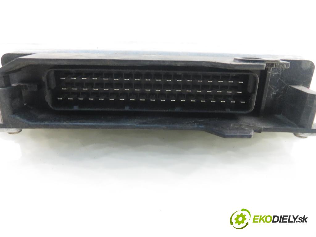 OPEL FRONTERA A Sport (5_SUD2) TERENOWY 1997 85,00 2.0 i (52SUD2, 55SUD2) - X 20 SE 1998,00 Riadiaca jednotka Motor 0261204291 ; 91152540AJ