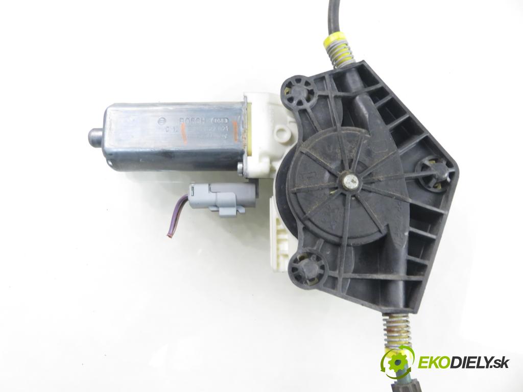 PEUGEOT 307 (3A/C) HB 2004 50,00 1.4 HDi - 8HZ (DV4TD) 1398,00 mechanismus oken PPE 3D 0130822021