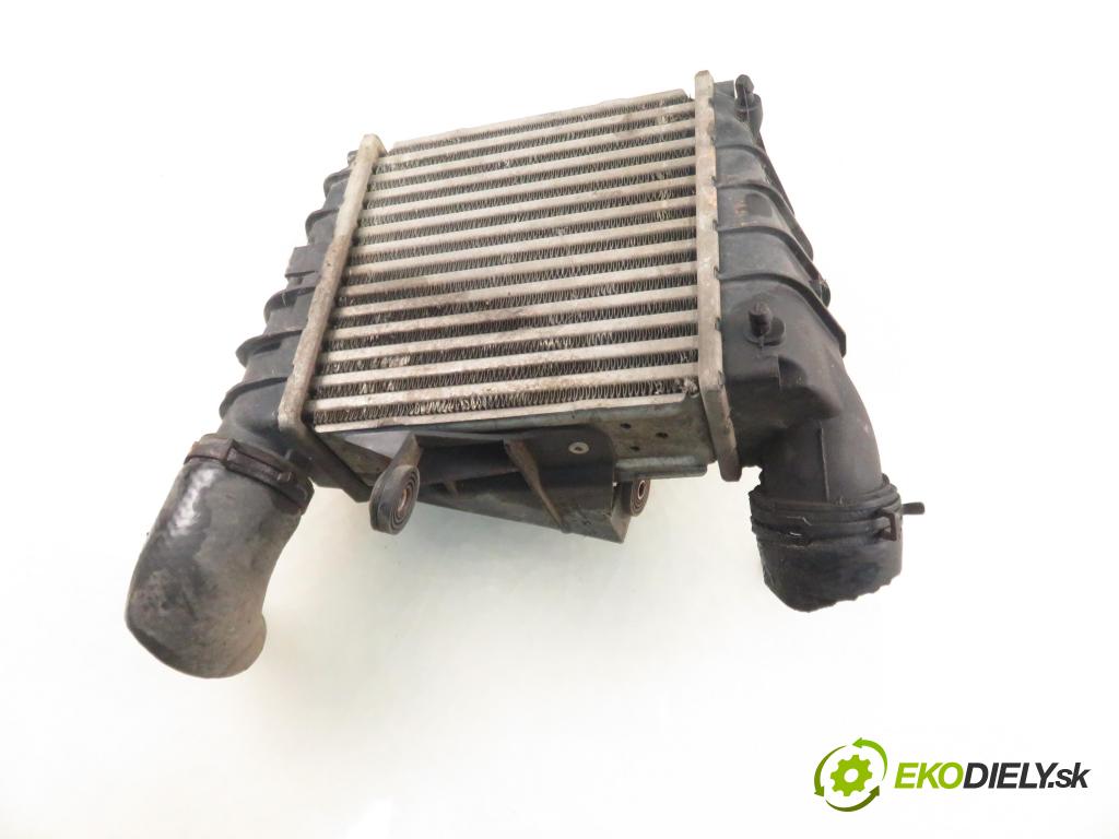 SEAT IBIZA III (6L1) HB 2006 74,00 1.9 TDI - AXR 1896,00 chladič intercooler 6Q0145804A