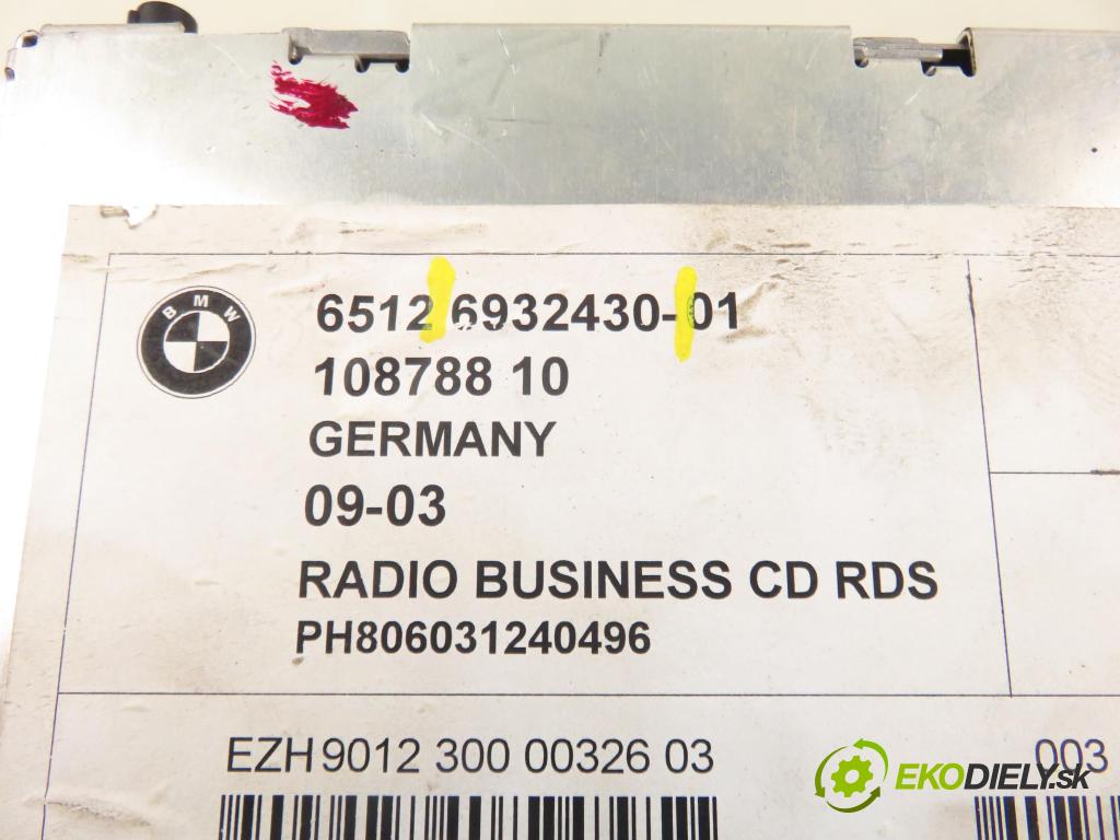 BMW 3 Touring (E46) KOMBI 2000 87,00 318 i - M43 B19 (194E1) 1895,00 RADIO CD 6932430