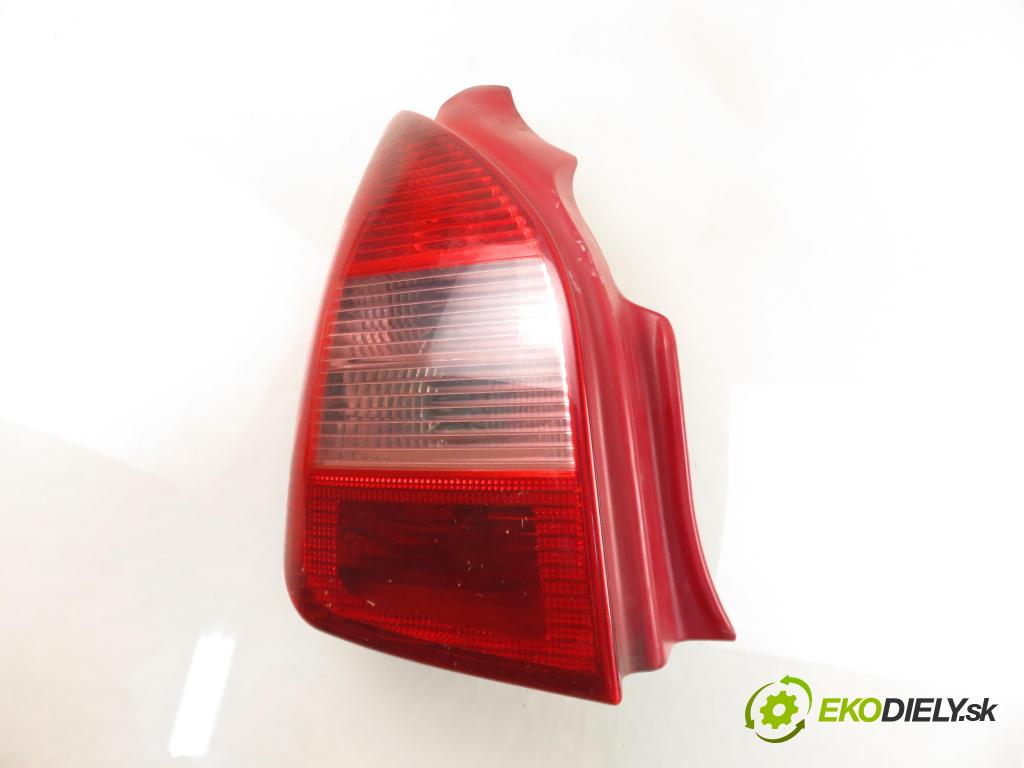 CITROEN C2 (JM_) HB 2004 50,00 1.4 - KFV (TU3JP) 1360,00 Svetlo ľavé zadné 3CKX13405AA