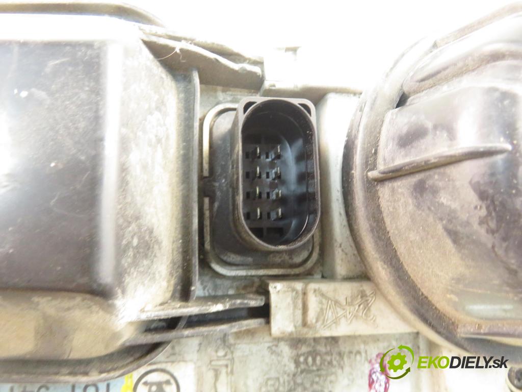 SKODA OCTAVIA I (1U2) LIFTBACK 2003 66,00 1.9 TDI 90- AGR 1896,00 Svetlo LP 1U1941015L