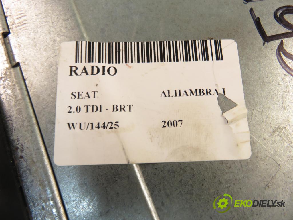 SEAT ALHAMBRA (7V8, 7V9) MINIVAN 2007 103,00 2.0 TDI - BRT 1968,00 RADIO CD 5Z0035152J