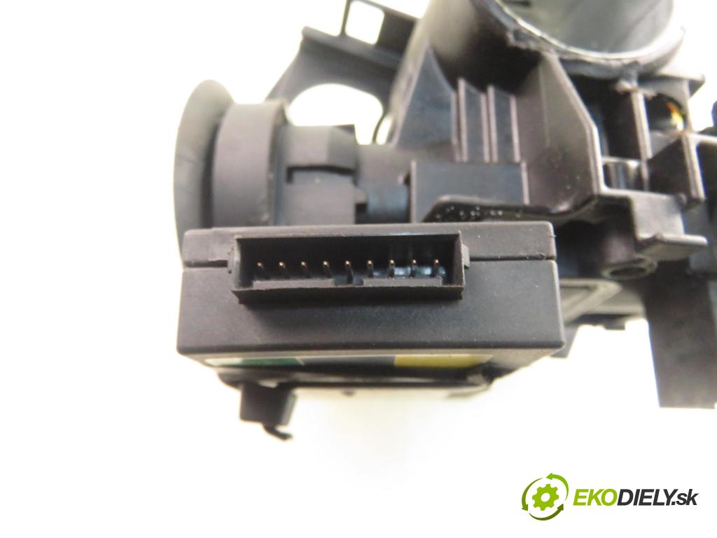 OPEL COMBO C FURGON 2007 55,00 1.3 CDTI 16V - Z 13 DTJ 1248,00 spinačka 90589313 (Spínacia skrinka)