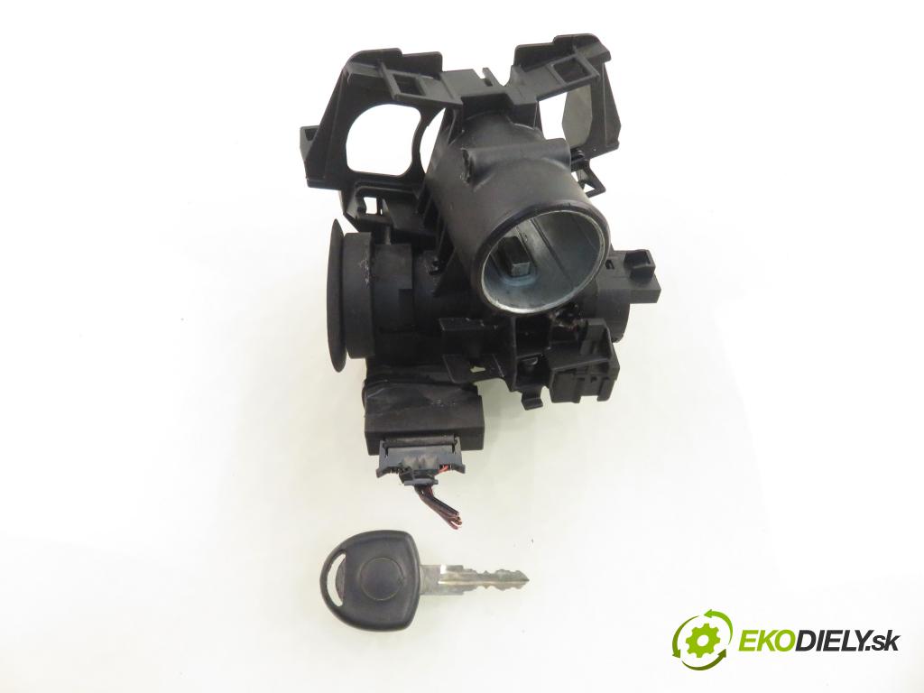 OPEL COMBO C FURGON 2007 55,00 1.3 CDTI 16V - Z 13 DTJ 1248,00 spinačka 90589313 (Spínacia skrinka)