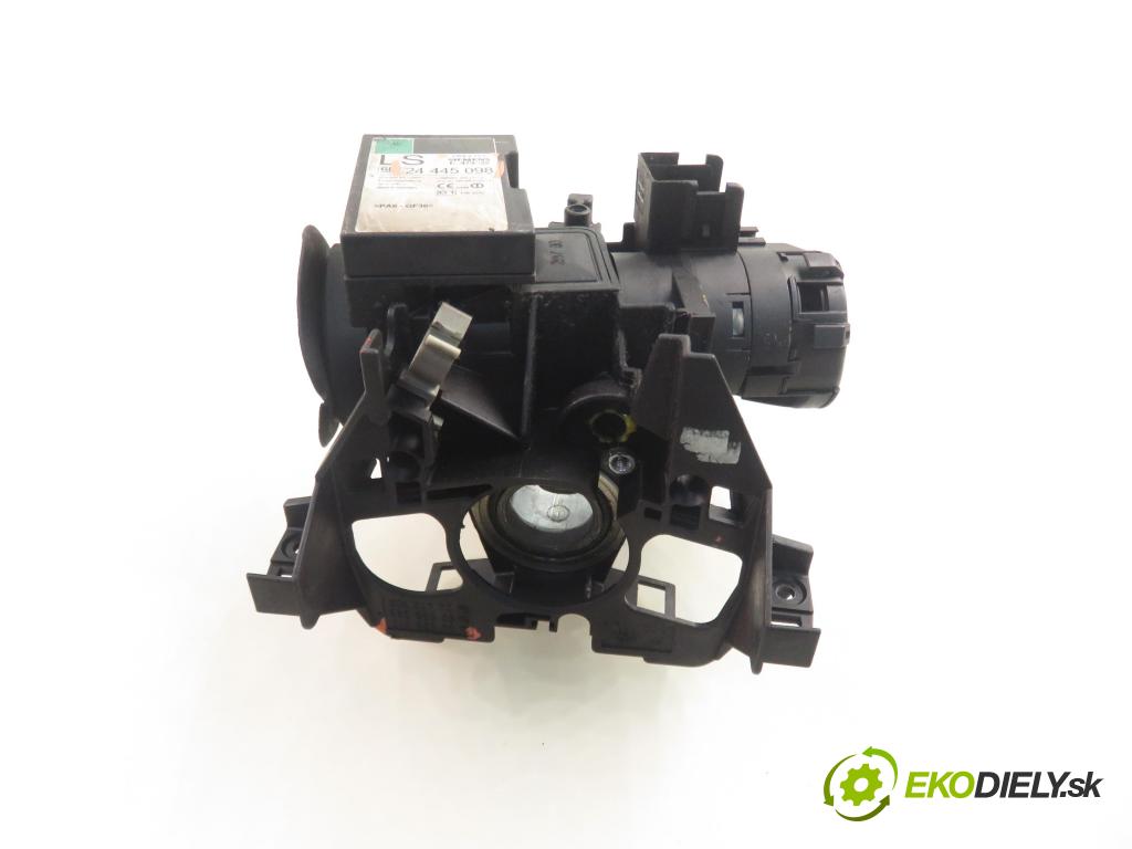 OPEL ASTRA G Kombi (T98) KOMBI 2004 55,00 1.7 DTI 16V - Y 17 DT 1686,00 spinačka 90589313 ; 5WK4763 ; 24445098 (Spínacia skrinka)