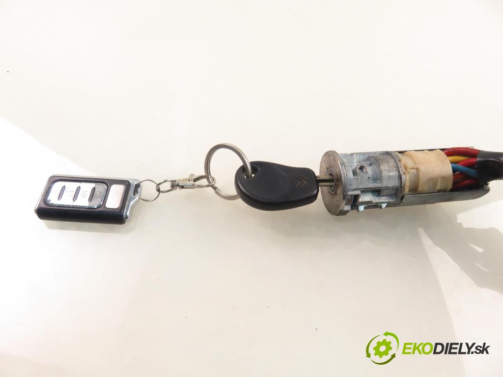 CITROEN SAXO (S0, S1) HB 2001 55,00 1.4 VTS - KFW (TU3JP) 1360,00 spinačka  (Spínacia skrinka)