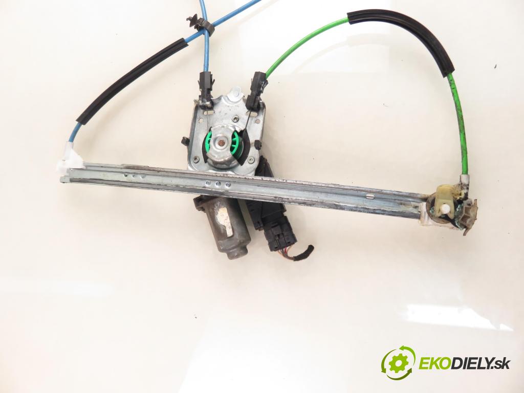 RENAULT LAGUNA II (BG0/1_) LIFTBACK 2002 88,00 1.9 dCi 120 - F9Q 750 1870,00 mechanismus oken