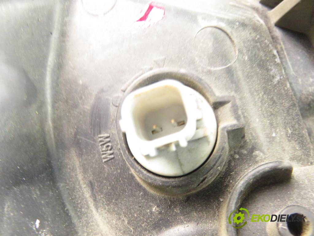 HONDA JAZZ II (GD_, GE3, GE2) HB 2004 61,00 1.3 (GD1) - L13A1 1339,00 Svetlo LP