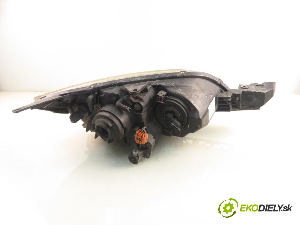 MAZDA 3 (BK) HB 2007 66,00 1.6 MZ-CD - Y406 1560,00 Svetlo LP P2951