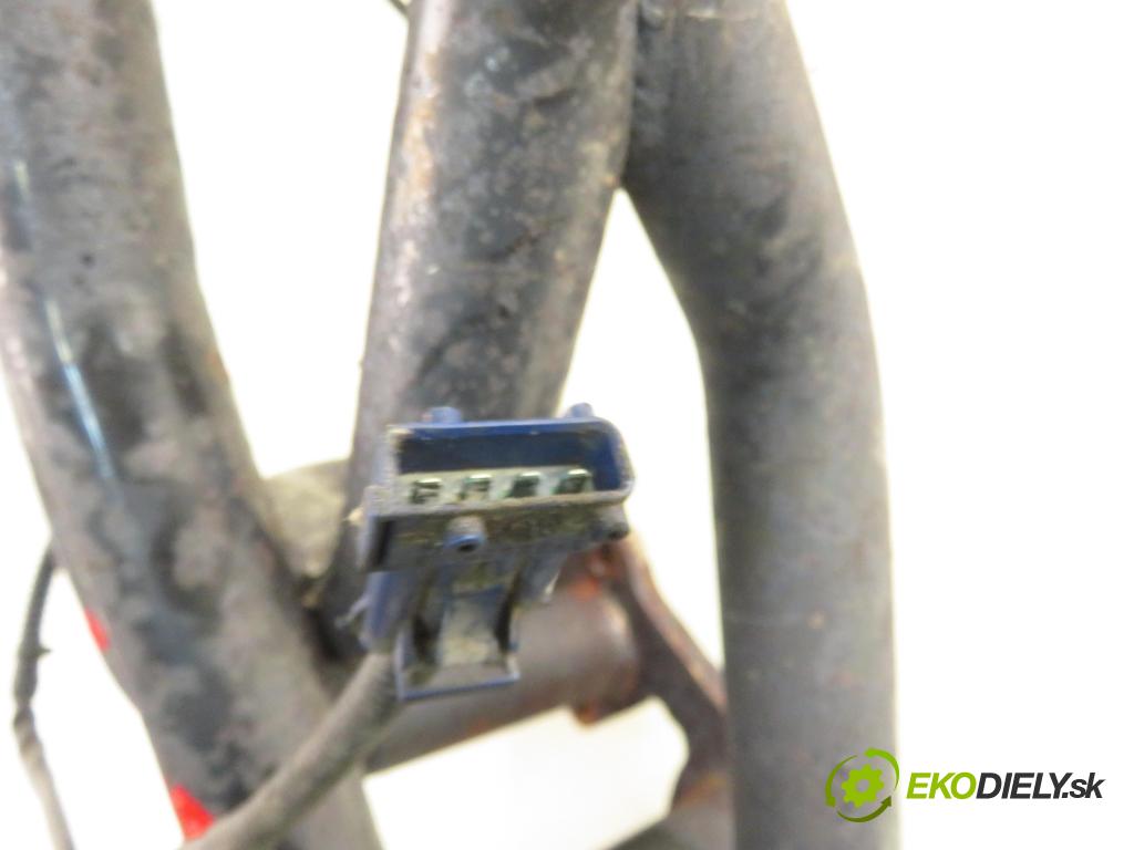 CITROEN SAXO (S0, S1) HB 2001 55,00 1.4 VTS - KFW (TU3JP) 1360,00 potrubí VYČERPAT:  (Výfukové potrubí)