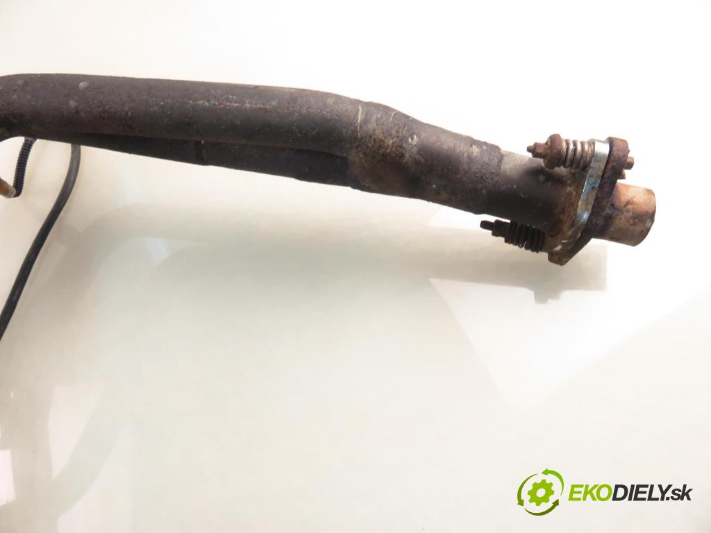 CITROEN SAXO (S0, S1) HB 2001 55,00 1.4 VTS - KFW (TU3JP) 1360,00 potrubí VYČERPAT:  (Výfukové potrubí)