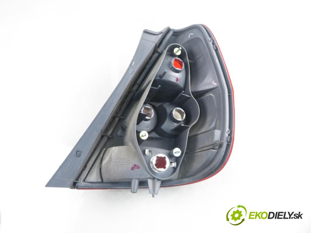 HONDA JAZZ II (GD_, GE3, GE2) HB 2004 61,00 1.3 (GD1) - L13A1 1339,00 světlo levé zadní 