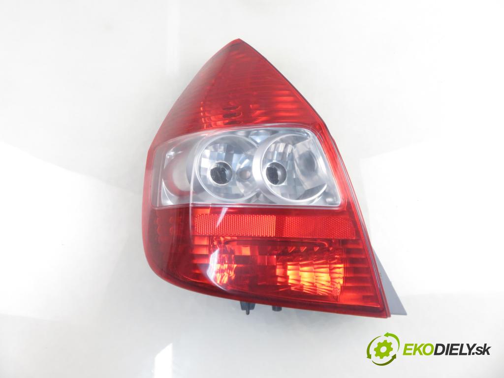 HONDA JAZZ II (GD_, GE3, GE2) HB 2004 61,00 1.3 (GD1) - L13A1 1339,00 světlo levé zadní