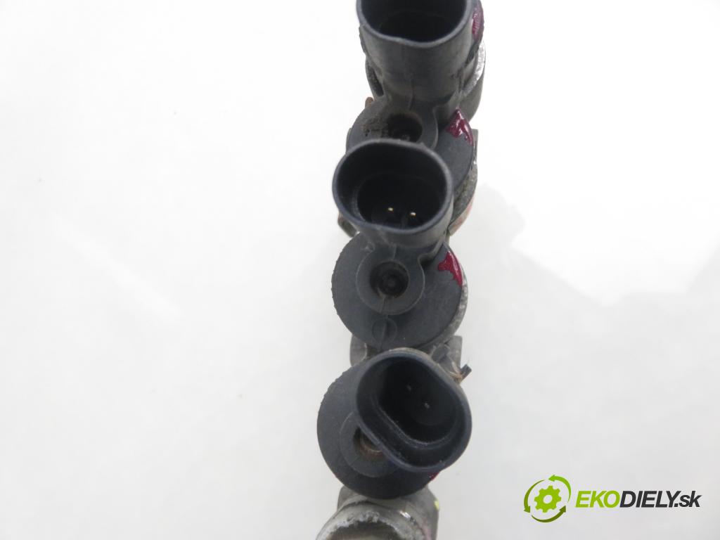 SUBARU FORESTER (SF_) CROSSOVER 1998 90,00 2.0 SOHC AWD 122 - EJ202 1994,00 Lišta vstrekovacia LPG 09SQ99020021 ; 67R010105