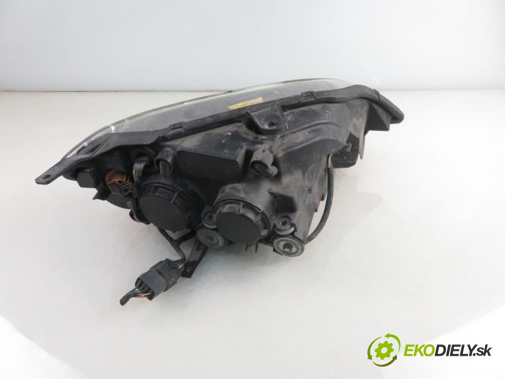 MAZDA 2 (DY) HB 2006 50,00 1.4 CD - F6JB 1399,00 Svetlo LP 6M7113W030AD
