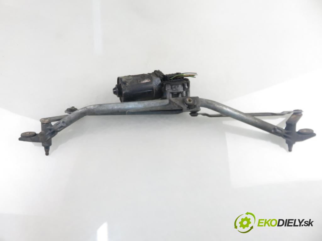 AUDI A4 Avant (8D5, B5) KOMBI 2000 92,00 1.8 - ARG 1781,00 MECHANISMUS/ motorek stěračů 8D1955603A ; 3397033145