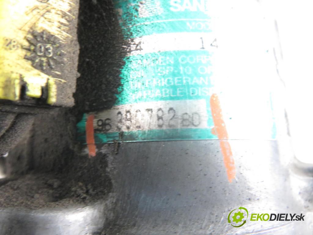 PEUGEOT 307 Break (3E) KOMBI 2003 66,00 2.0 HDI 90 - RHY (DW10TD) 1997,00 KOMPRESOR: klimatizácie 9639078280 (Kompresor klimatizácie)