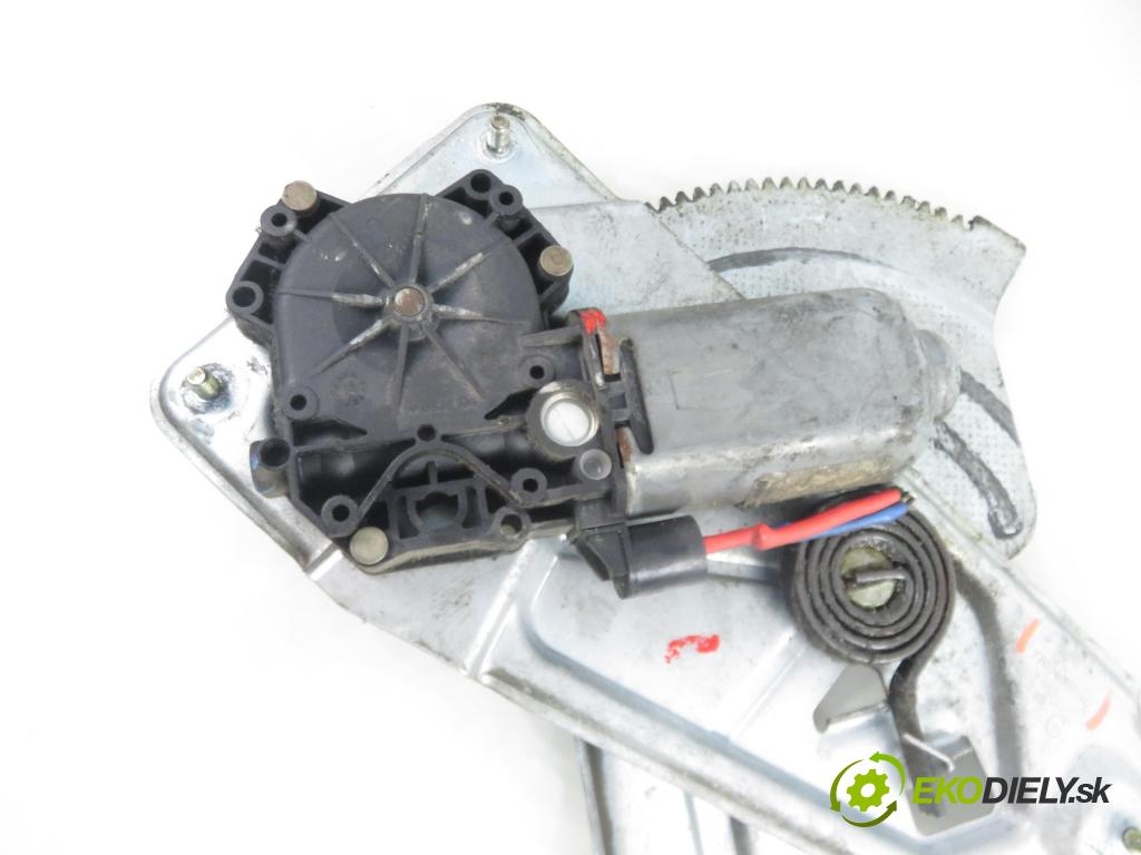RENAULT TWINGO I (C06_) HB 2003 43,00 1.2 (C066, C068) - D7F 703 1149,00 mechanismus oken 3D 7700830596