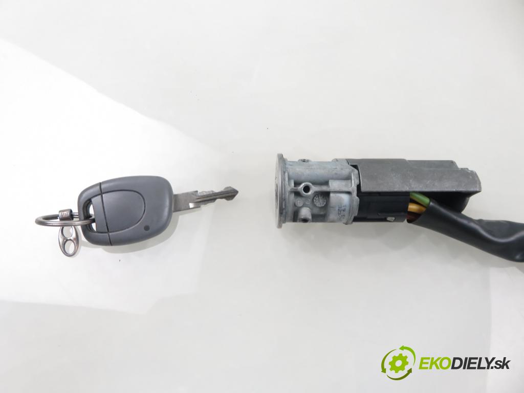 RENAULT TWINGO I (C06_) HB 2003 43,00 1.2 (C066, C068) - D7F 703 1149,00 spinačka  (Spínacia skrinka)