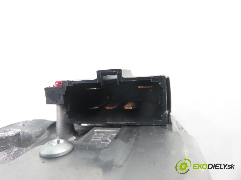 HONDA CIVIC VIII (FN, FK) HB 2008 61,00 1.4 (FK1) - L13A7 1339,00 spinačka  (Spínacia skrinka)